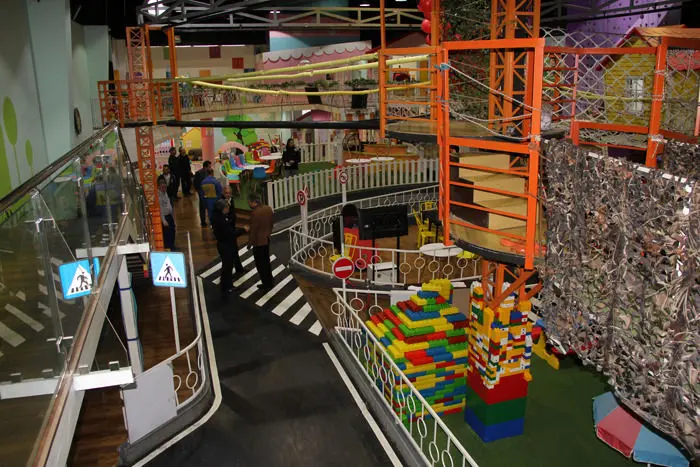 شهربازی لی لی پوت منطقه چهار جمع آوری و تخلیه شد

