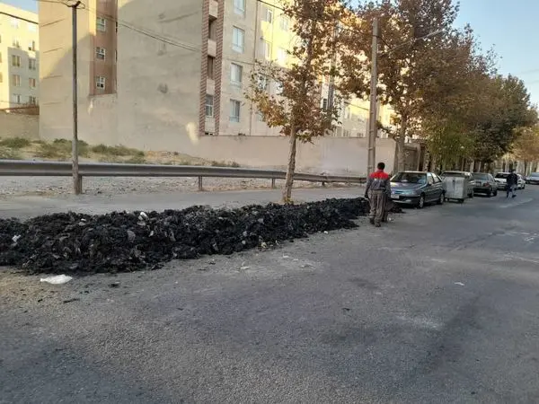 پیشگیری از آب گرفتگی های احتمالی و لایروبی 34 حلقه چاه جذبی در منطقه 4