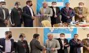 تقدیر از دو پرسنل پاکدست و وظیفه شناس امور آب و فاضلاب شهرستان زرندیه