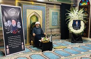 مراسم بزرگداشت شهادت رئیس جمهور و همراهانش در شرکت پتروشیمی پارس برگزار شد
