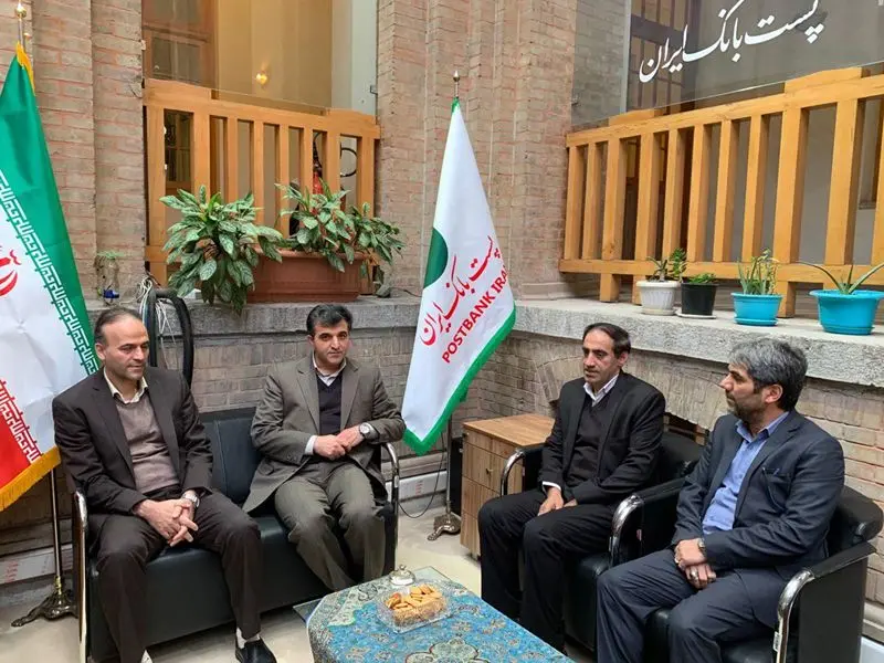 بازدید دکتر کشاورزیان عضو هیات مدیره پست بانک ایران از مدیریت شعب شهرستان های استان تهران
