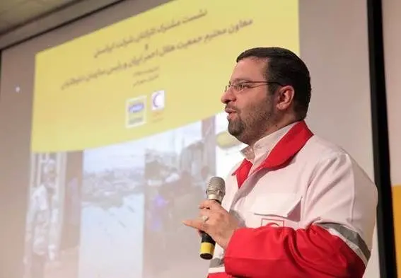 نشست مشترک کارکنان ایرانسل و رئیس سازمان داوطلبان جمعیت هلال احمر ایران برگزار شد