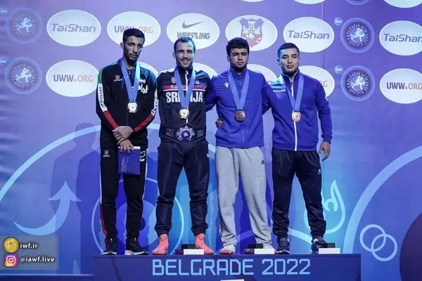 کسب یک نقره و یک برنز در چهار وزن دوم