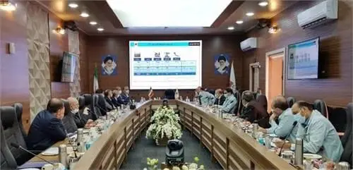 نشست مسئولان شرکت فولاد خوزستان با سرمایه گذاران حوزه فولاد و برق رامهرمز