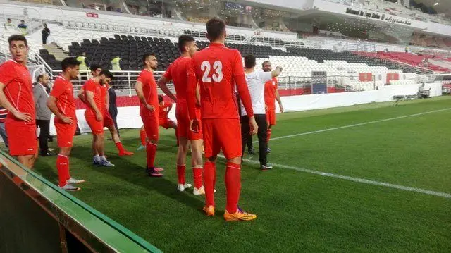 راهکار جالب برای نامرئی کردن تتوی بازیکن تراکتور! +عکس