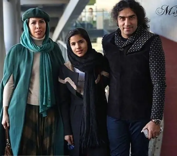 تیپ متفاوت رضا یزدانی در کنار همسر و دخترش+عکس

