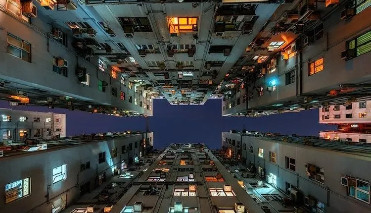 آسمانخراش‌های هنگ‌کنگ از دریچه‌ی دوربین + عکس