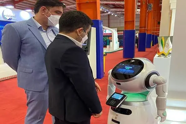 ربات آلفا به ماهشهر آمد

