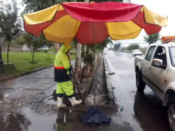 آماده باش کامل نیروهای خدمات شهری منطقه 15

