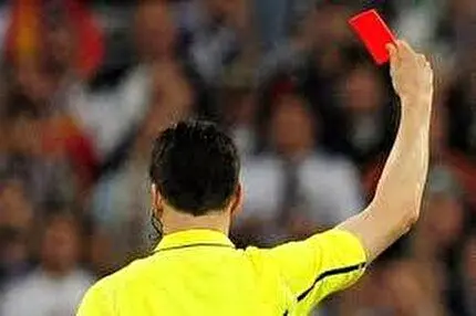 تغییر داور دیدار ذوب آهن و پرسپولیس