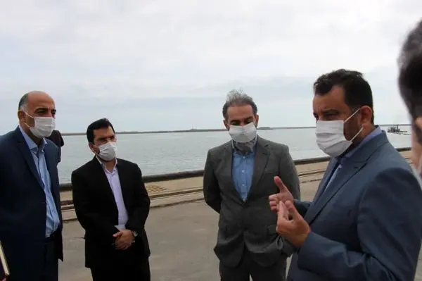 بازدید مدیران شرکت ایران خودرو دیزل از ظرفیت های تجاری منطقه آزاد انزلی