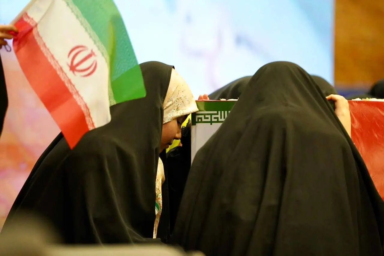 برگزاری دومین یادواره ۱۵۲ شهید منطقه اکباتان با تأکید بر انتقال فرهنگ ایثار به نسل جدید