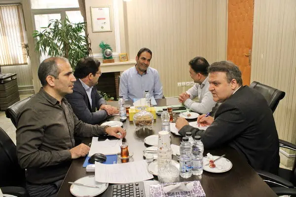 ملاقات همکاران منطقه ۲۱ با مشاور معاون برنامه ریزی، توسعه سرمایه انسانی و امور شورا شهرداری تهران