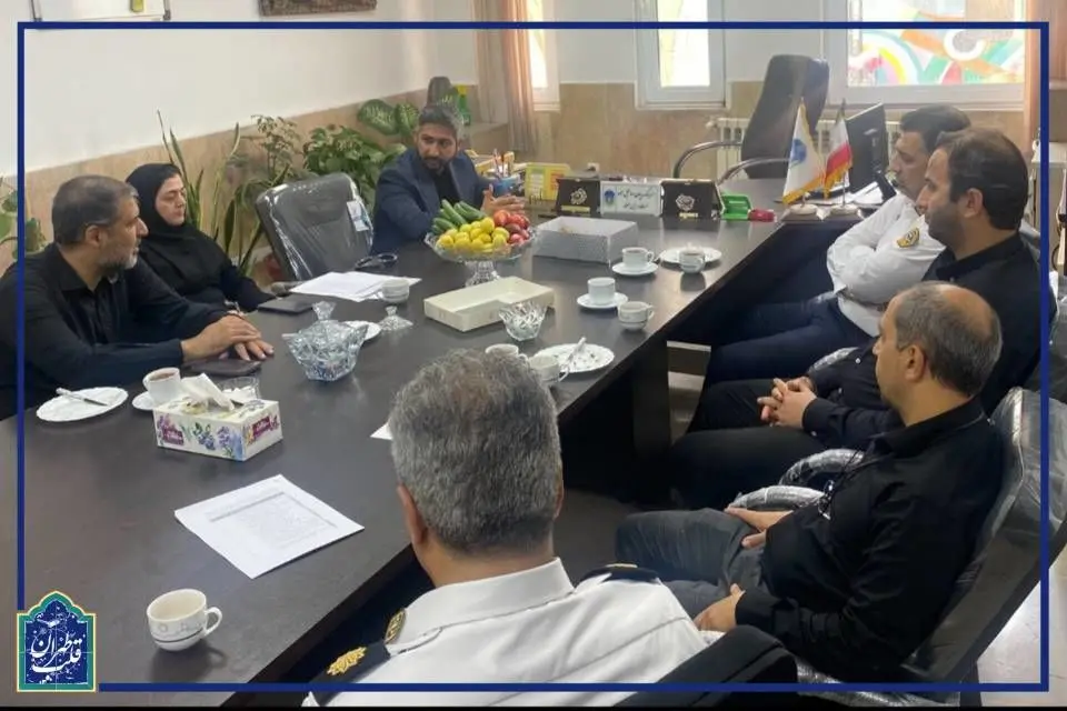 نشست مشترک مدیریت شهری  با پلیس راهور منطقه۱۲