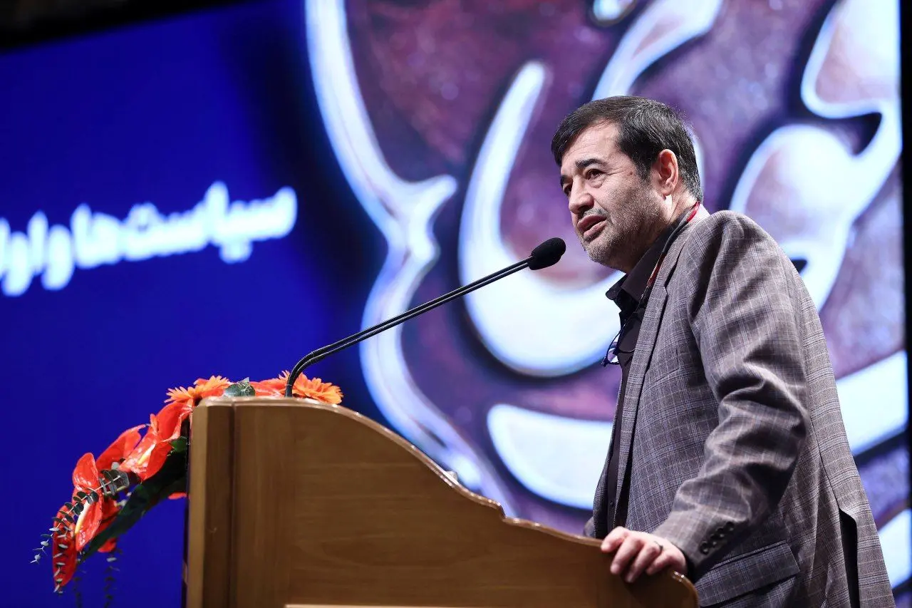 خیال رئیس‌جمهور از ورزش جمع است/ فدراسیون‌ها را به اهلش بسپاریم