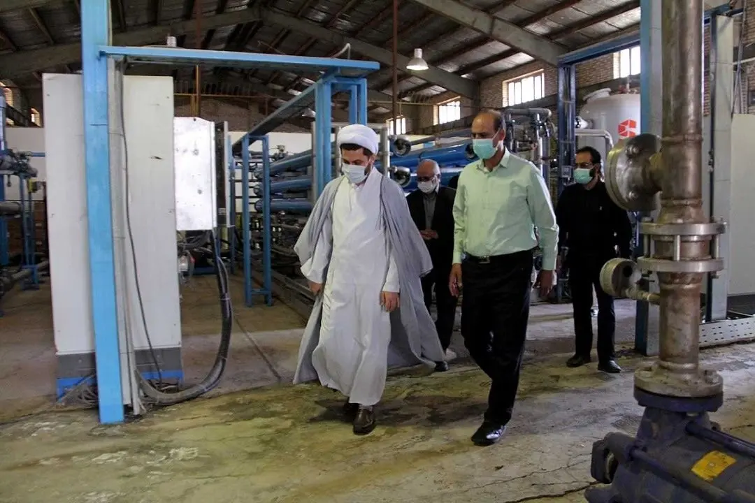 لزوم حفظ منافع مردم و استان در قراردادها
