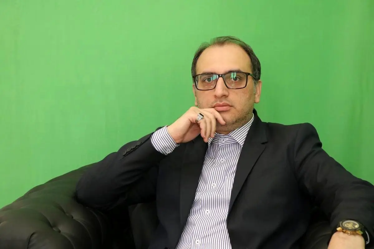 دلنوشته‌ای خطاب به رهبر معظم انقلاب؛ با مرکب جان رای خواهیم داد
