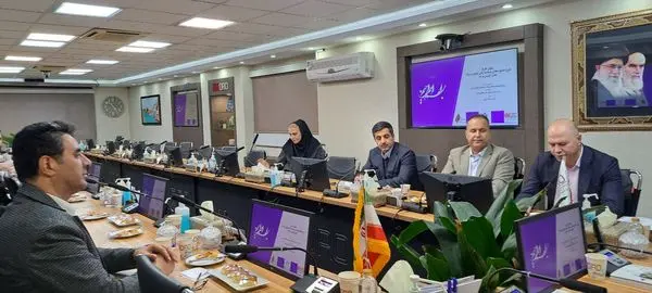 توسعه صنعت سنگ های تزیینی نیازمند اکتشاف علمی و آموزش نیروی انسانی