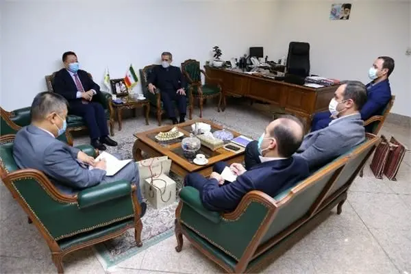 دیدار رایزن سفارت چین در تهران با دبیر کل کمیته