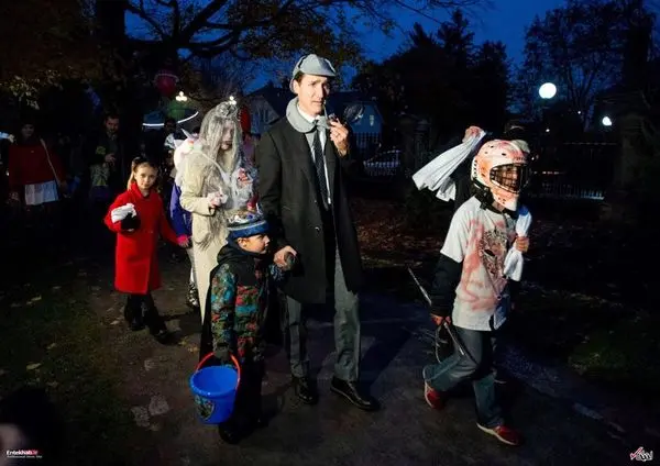 آقای نخست وزیر و همسرش در جشن هالووین +عکس
