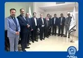 ساعت کاری شعب بانک تجارت از 6:30 صبح تا 12:30

