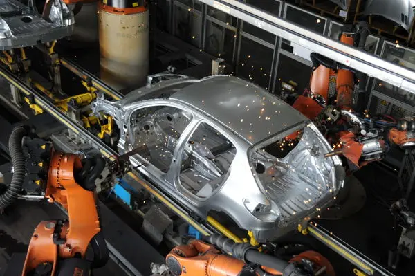 صدور زودهنگام دعوتنامههای پژو ۲۰۶