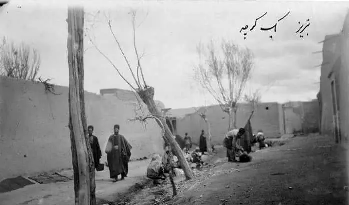 زنان رختشور تبریز در سال ۱۲۹۴+عکس