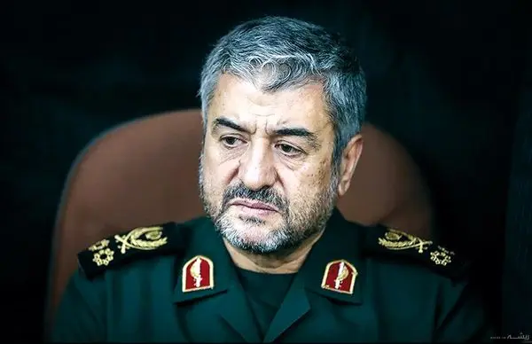 لزوم کاهش فاصله فقیر و غنی در کشور