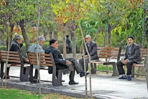 بیانیه کانون عالی کارگران بازنشسته و مستمریبگیر در خصوص افزایش حقوق بازنشستگان و مستمریبگیران سایر سطوح تأمیناجتماعی