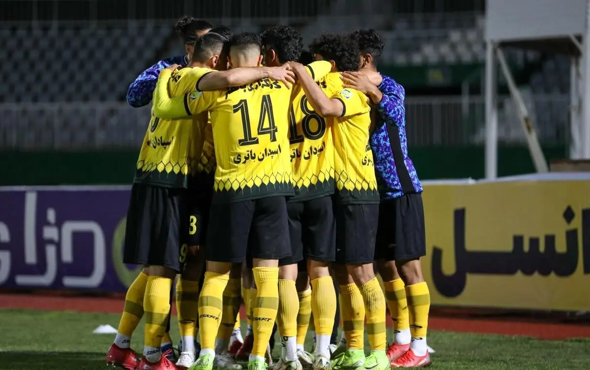 غایبان سپاهان در بازی مقابل هوادار