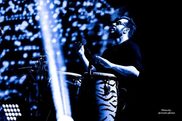 نوازنده گرانقیمتی هستم و در ارکسترهای ایران با مشکل دریافت دستمزد مواجه بودم