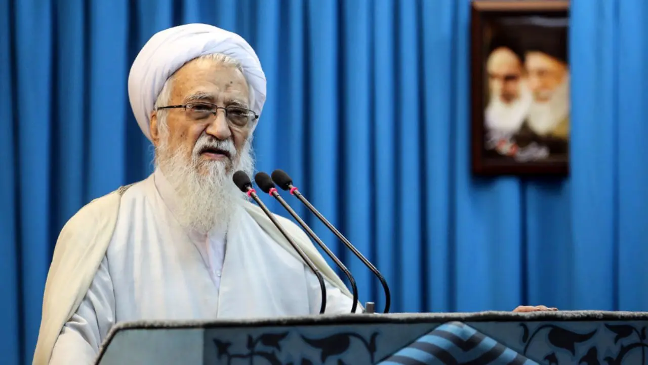 در زمینه افزایش حقوق، قشر ضعیف در اولویت باشد