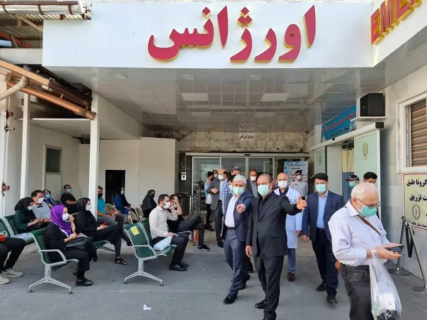 بازدید مدیرعامل بانک ملی ایران از بیمارستان بانک
