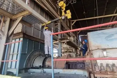 تعمیرات اساسی توربین سولزر امیدیه با اتکا به توان داخلی در دوره تحریم

