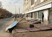 جمع آوری حصارکارگاهی و بازگشایی 775 متر مربع پیاده راه در منطقه 19

