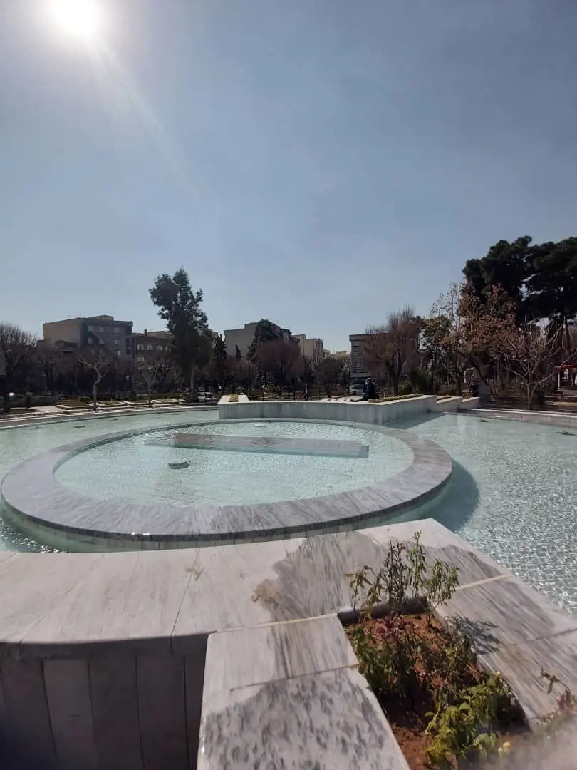 بازپیرایی و راه اندازی آب نماهای منطقه۱۳ 

