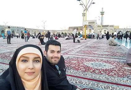 سلفی مژده خنجری و همراهش در پل طبیعت+عکس