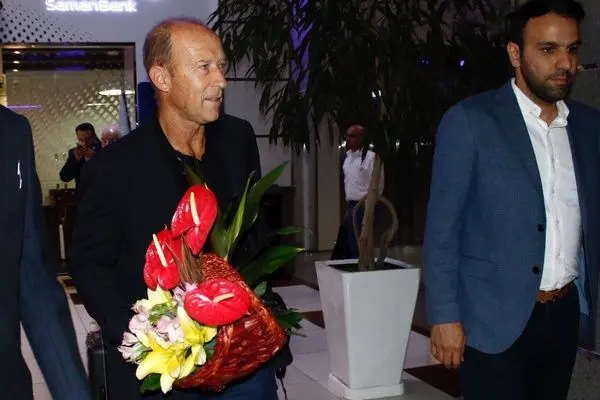 کالدرون رسما سرمربی پرسپولیس شد