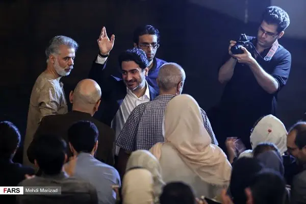 
تذکر شجریان به یک بی‌حجاب + عکس
