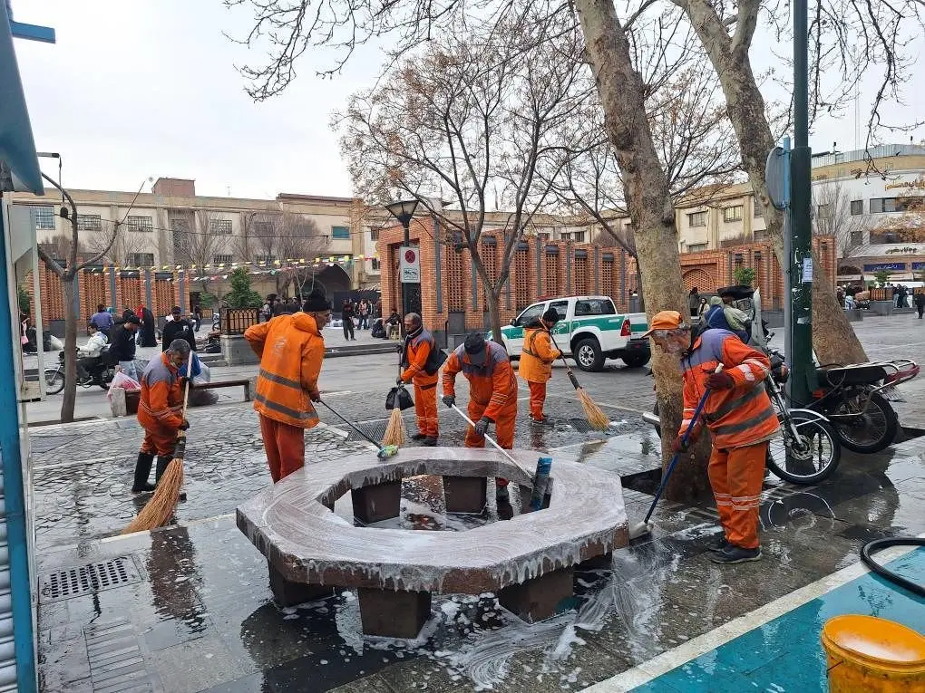 پاکیزگی و آراستگی بازار بزرگ تهران با هدف رضایت گردشگران و شهروندان