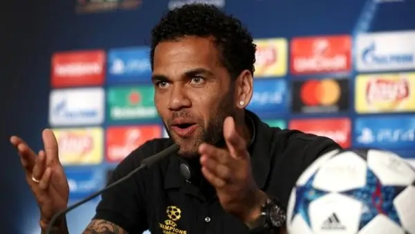 دنی آلوس تاریخ
ساز
شد