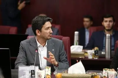 ۱۵ سال در ۳۶۵ روز!