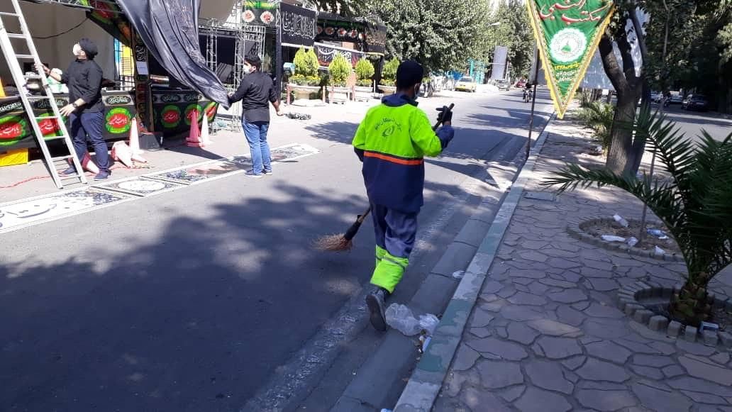 جمع آوری شبانه روزی زباله و پسماند در منطقه ۱۱


