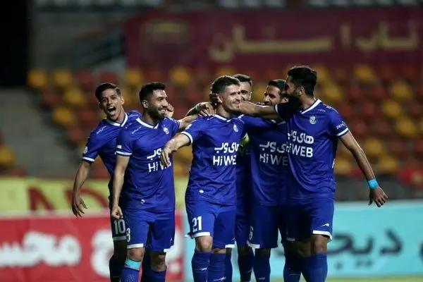 کاپیتان استقلال مقابل صنعت نفت کیست؟