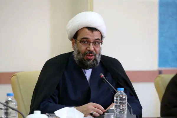 آستان مقدس به دنبال تربیت اساتید قرآنی به زبانهای مختلف است