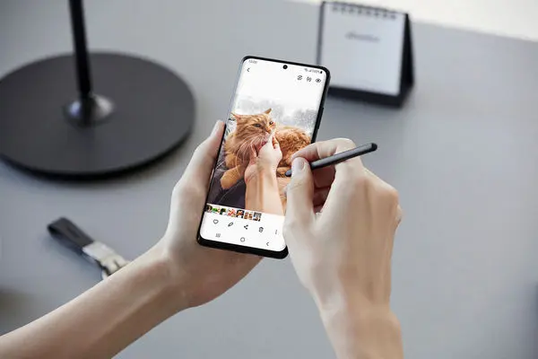 گلکسی S21 Ultra 5G سامسونگ بهترین موبایل سال 2021 شد