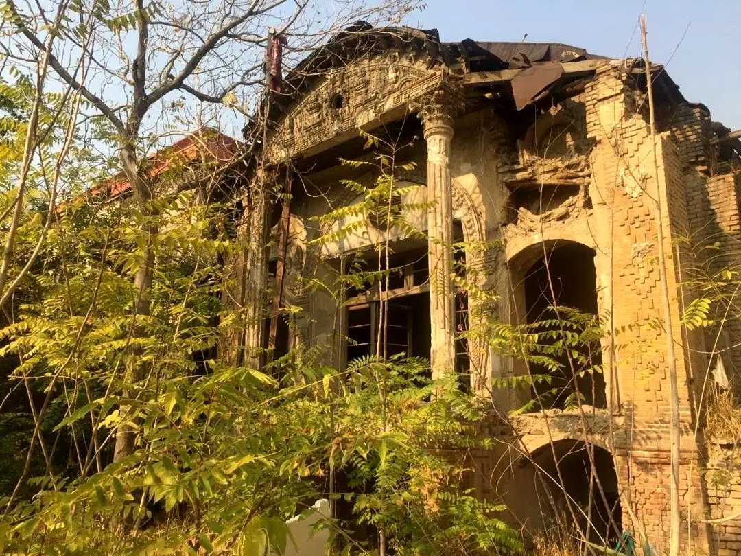 عمارت تاریخی هرمز پیرنیا مرمت و احیاء می شود 

