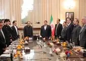 تندیس زرین چهاردهمین دورۀ جایزه مالی ایران به بانک پاسارگاد اهدا شد