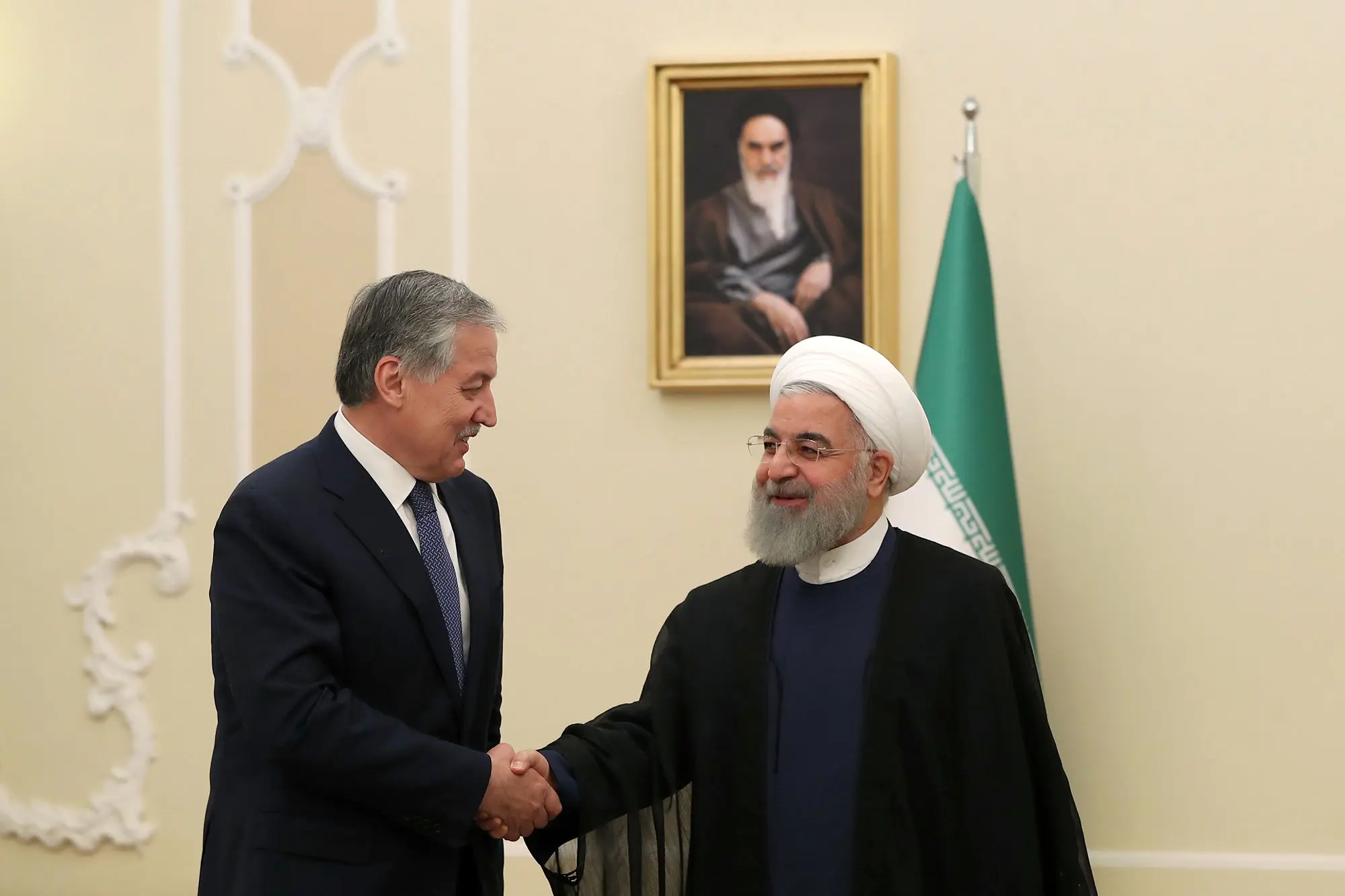 توسعه روابط تهران – دوشنبه حائز اهمیت است