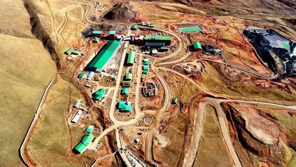 اجرای مناقصه طرح توسعه معادن طلای زرشوران در اوایل 1403
